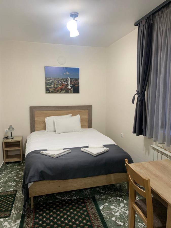 Hotel Oazis Haskovo Esterno foto